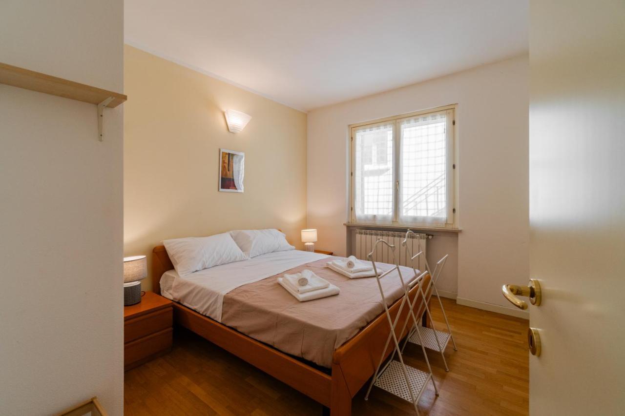 Sweet Home Lungolago Garibaldi Peschiera del Garda Exterior foto